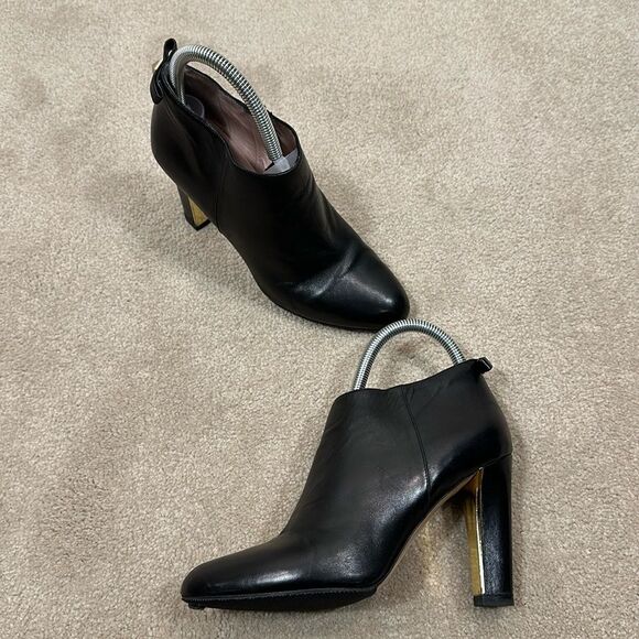 Kate Spade Women Ankle Booties Black Gold Bow Girl Core Size 7B - Picture 1 of 16